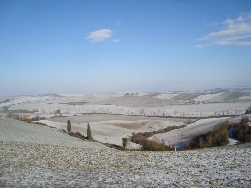 gal/2010/12 - Autunno Inverno 2010 - Le escursioni in MTB/Neve 18-19 dicembre/da_sovignano.JPG